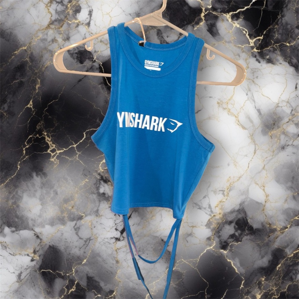 *Sold* NWT Gymshark Ribbon Crop Top